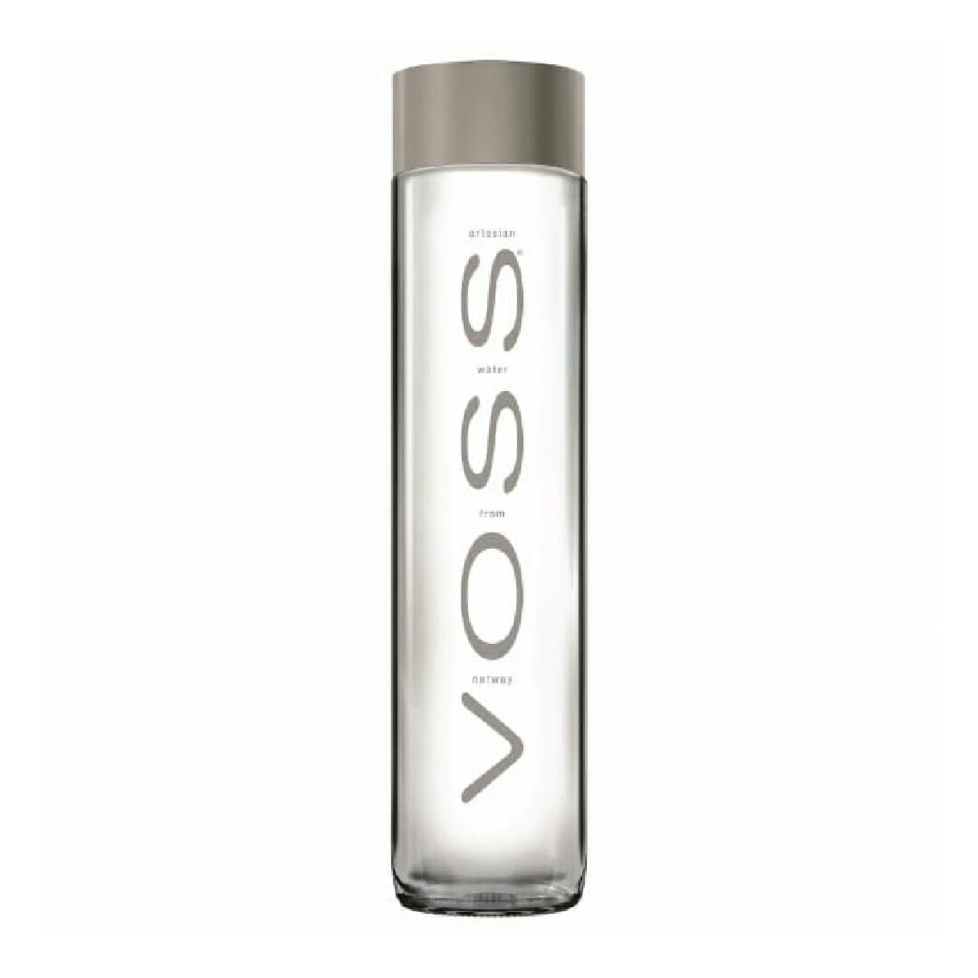 VOSS Still 800ml Glass 01